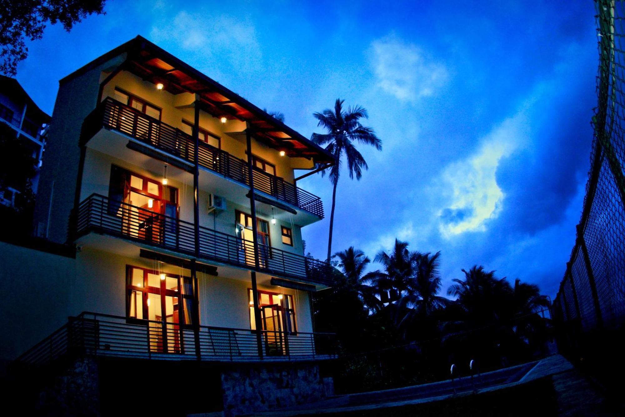 Cirute' Talwatte, Kandy Luaran gambar
