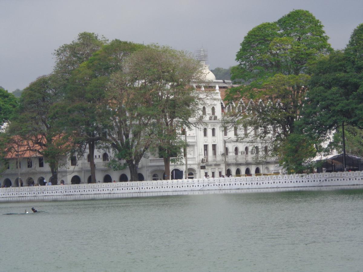 Cirute' Talwatte, Kandy Luaran gambar