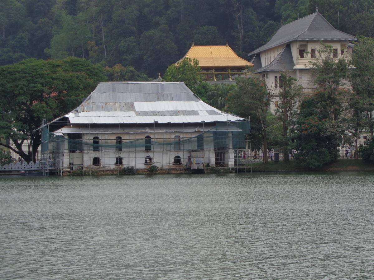 Cirute' Talwatte, Kandy Luaran gambar