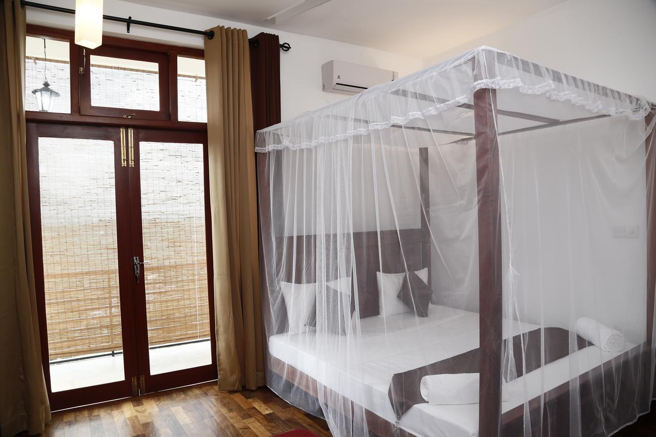 Cirute' Talwatte, Kandy Luaran gambar