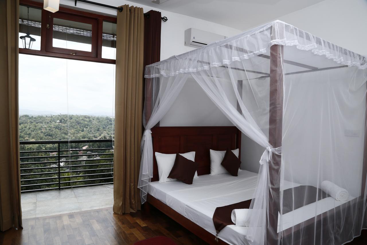 Cirute' Talwatte, Kandy Luaran gambar