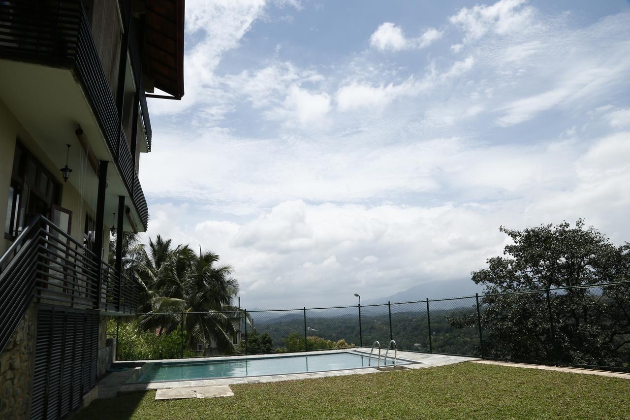 Cirute' Talwatte, Kandy Luaran gambar