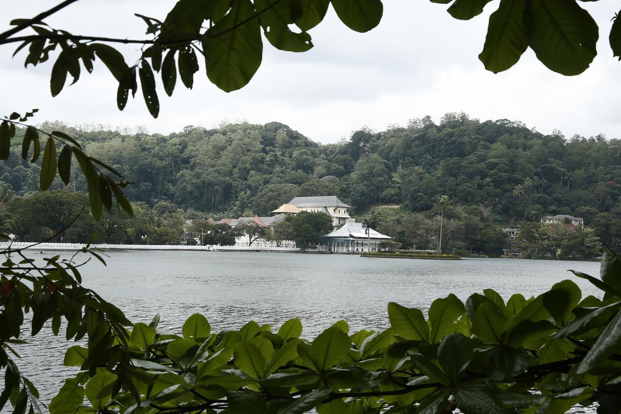 Cirute' Talwatte, Kandy Luaran gambar